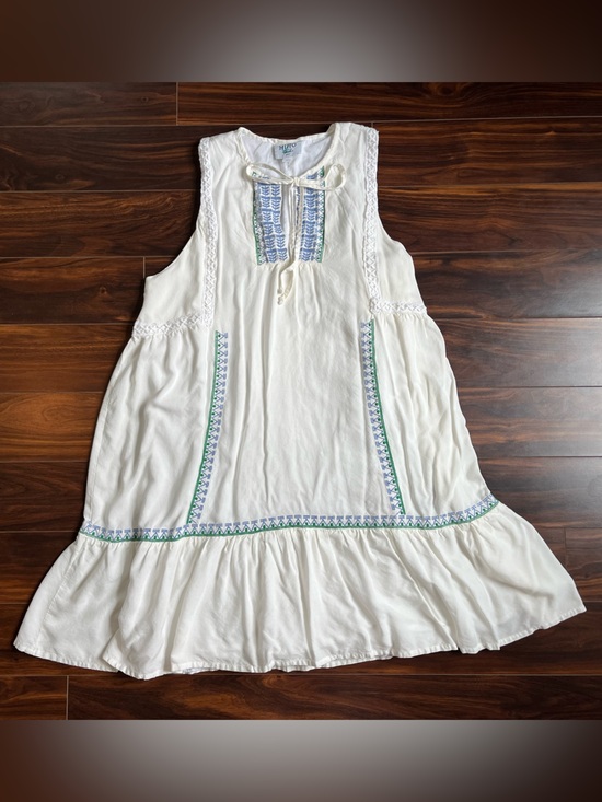 Hiho Dresses & Skirts - Hiho White Sleeveless Embroidered Dress with Blue & Green Accents, L, EUC